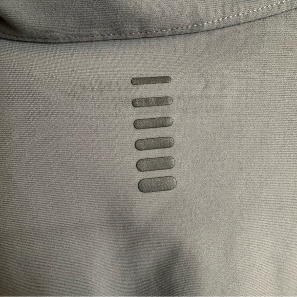 Under Armour Qualifier Half Zip Running Top - Grey - XL - Excellent Condition - Picture 10 of 14